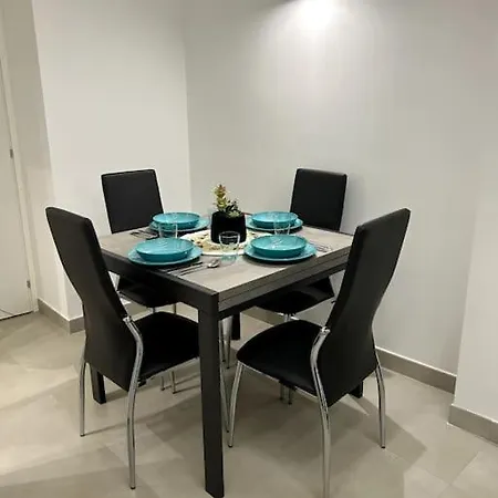 Longhome Apartment