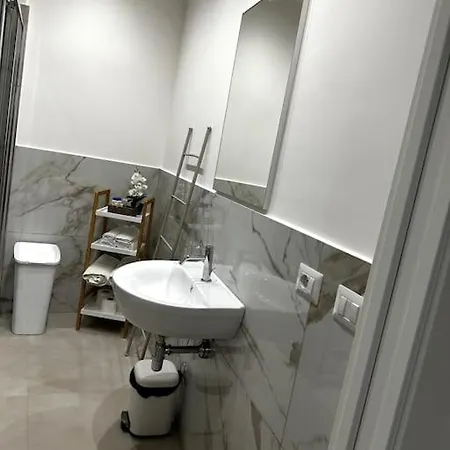 Longhome Апартаменти Помпеї